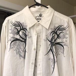 Long sleeve dress shirt
